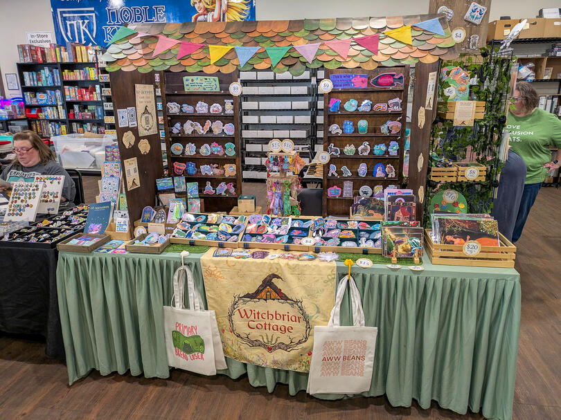 8' Booth